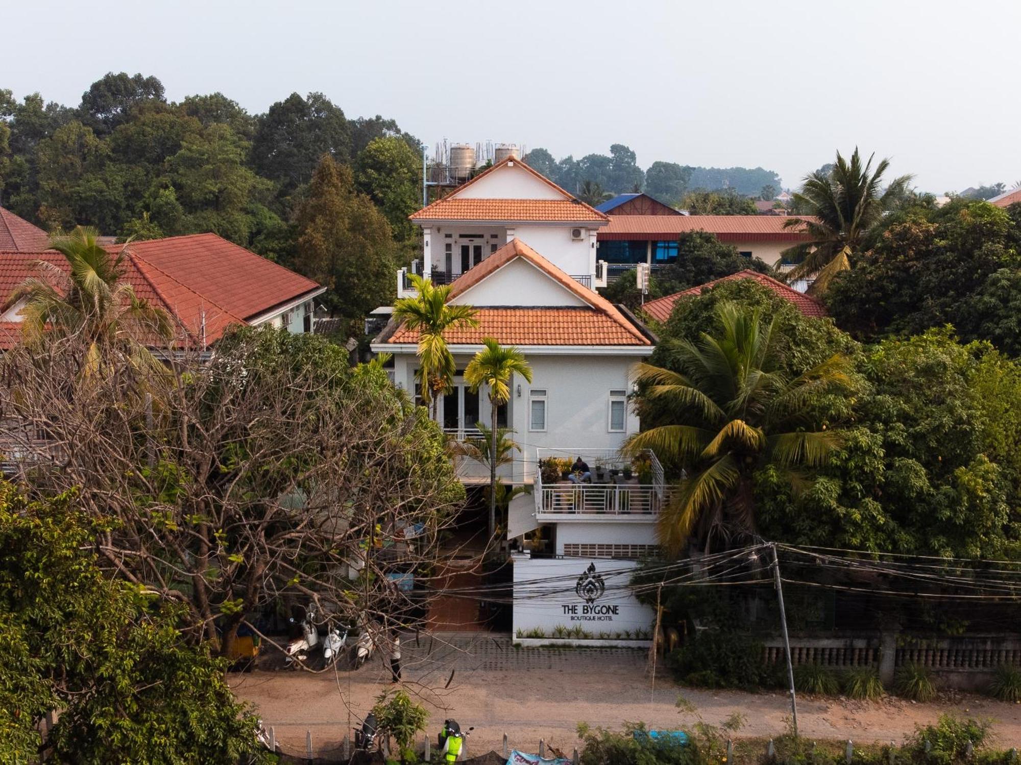 The Bygone Hotel Siem Reap Exterior photo